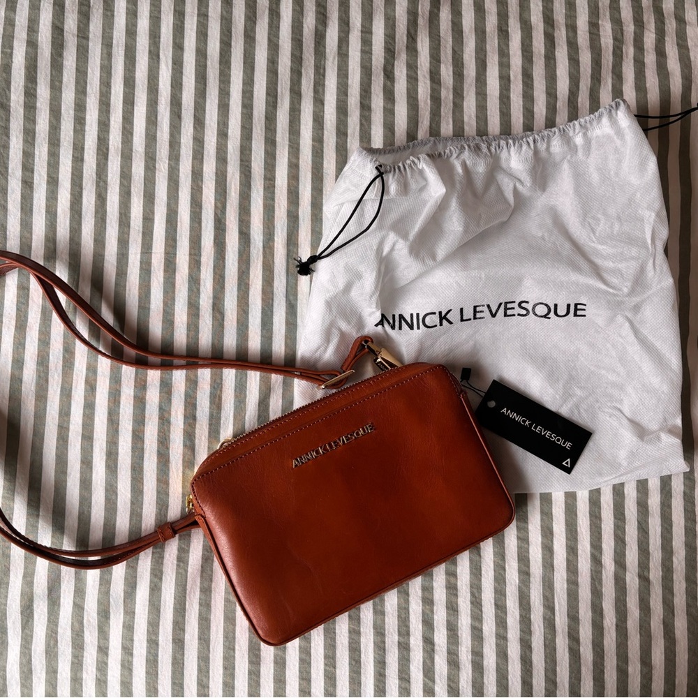 Annick Levesque Brown Leather Crossbody Bag